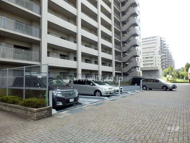 敷地内駐車場（屋外機械式）