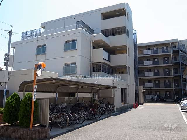 日商岩井第２服部マンションの外観（北側から）