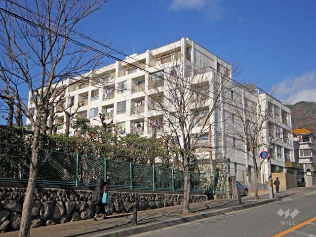 六甲コーポラスの外観(南東側から)