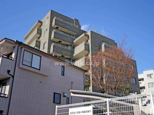 六甲宮山町パークマンションの外観(南東側から)