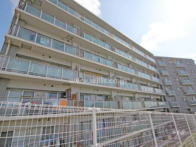 六甲桜丘ハイツの外観(北西側から)