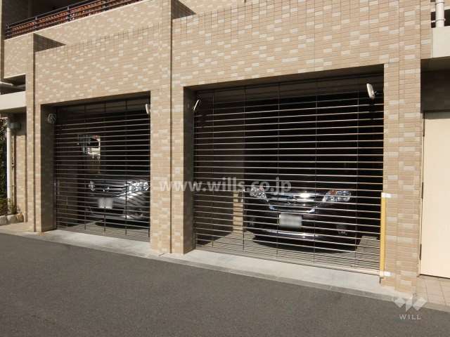 敷地内駐車場（屋内平面式）