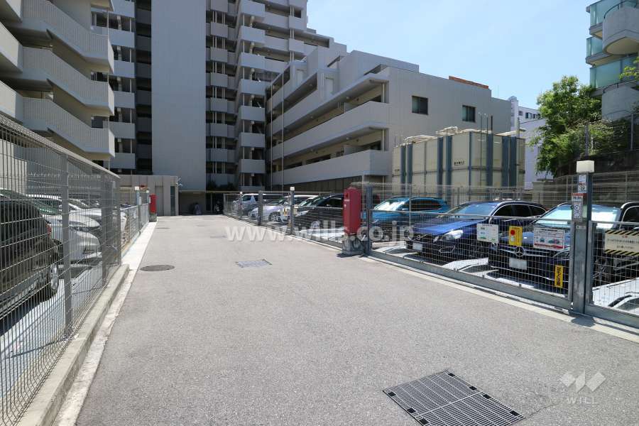 敷地内駐車場（屋外機械式）