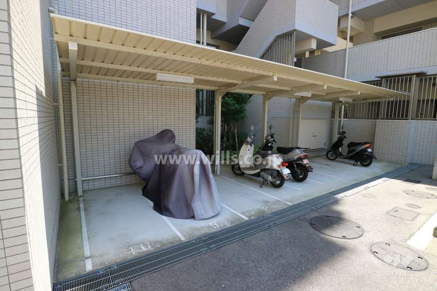 バイク置場