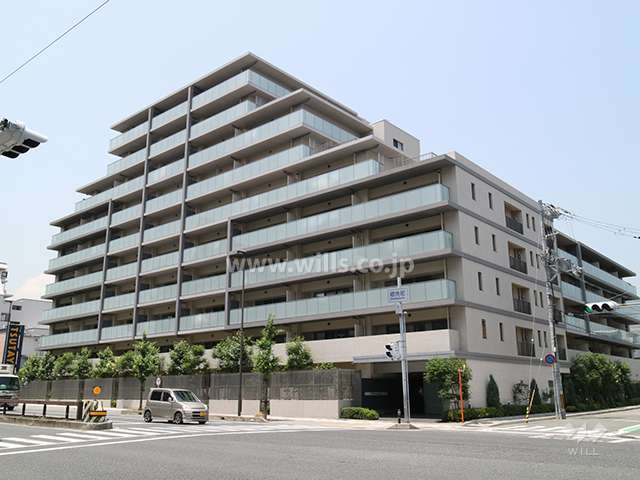 ブランズさくら夙川の外観（南東側から）