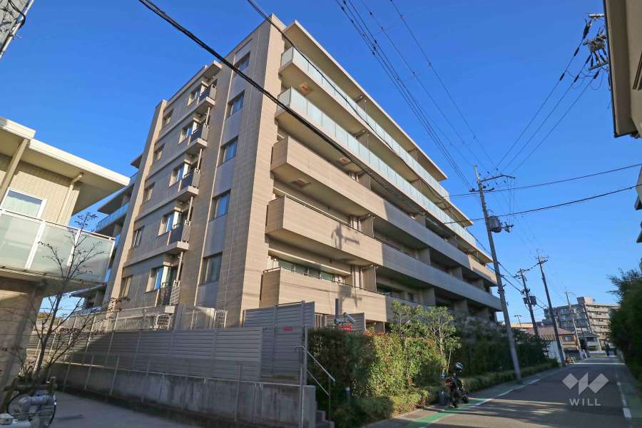 ジオ西宮北口樋ノ口町の外観（南側から）