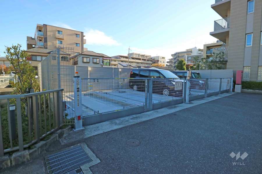 敷地内駐車場（屋外機械式）