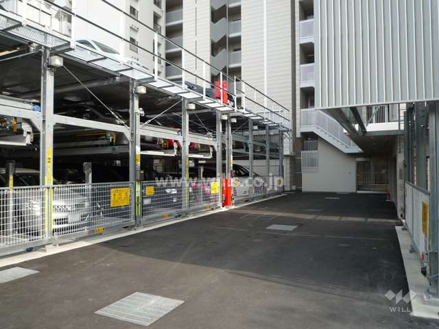 敷地内駐車場（屋外機械式）