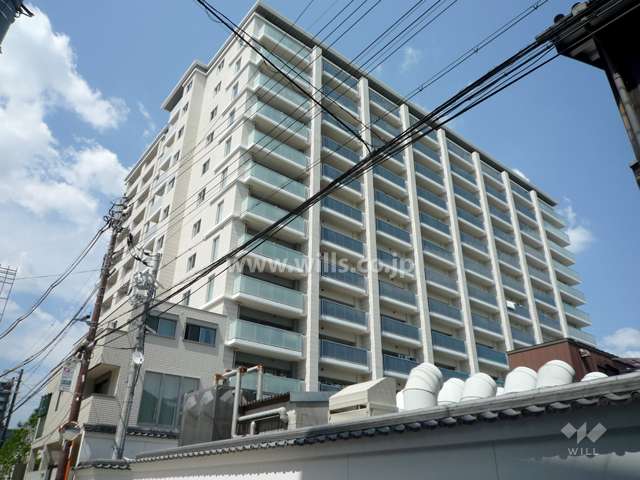 プラウド伊丹郷町マークスの外観（南西側から）
