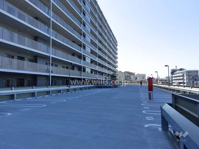 敷地内駐車場（屋外平面式）