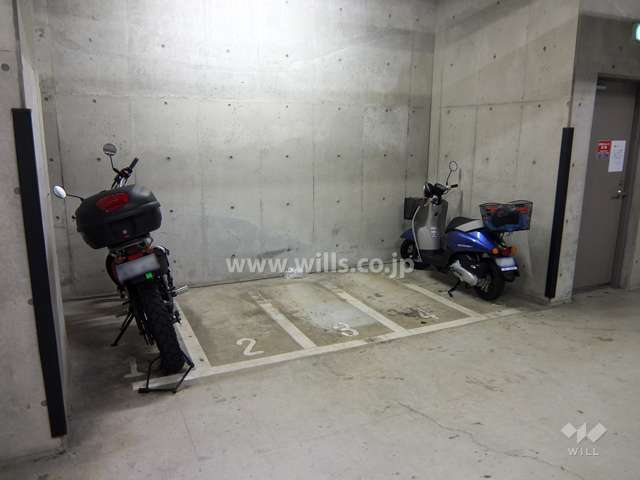 バイク置場