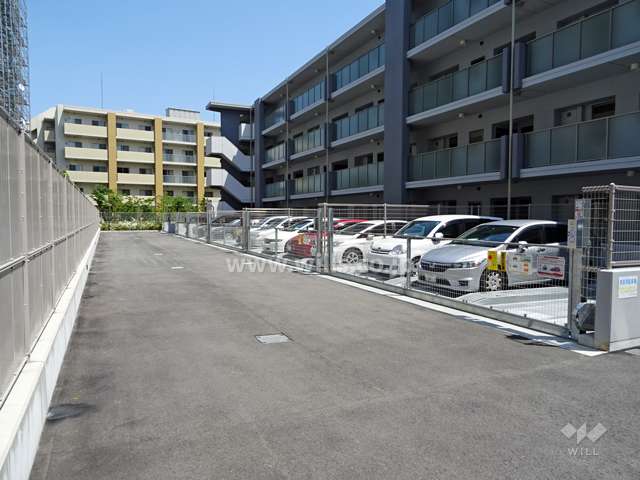 敷地内駐車場（屋外機械式）