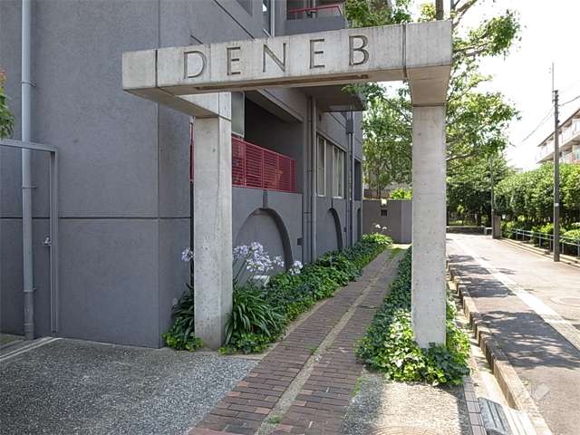 エントランスアプローチ