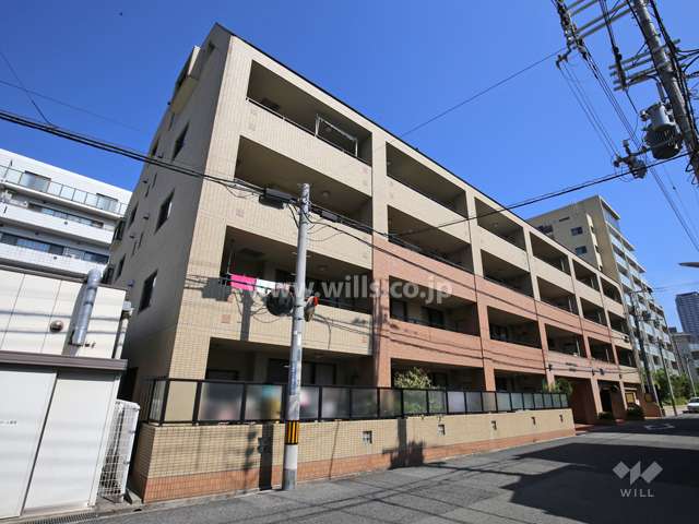 ウォームスヴィル六甲の外観（南西側から）