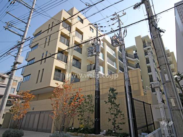 ライオンズ六甲道　記田町の外観(北西側から)