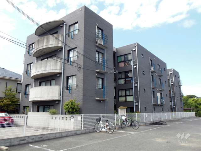 パティオ南宝塚の外観（南東側から）