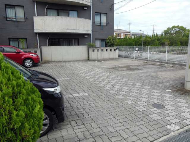 敷地内駐車場（平面式）