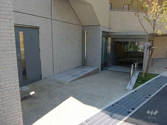 エントランスアプローチ