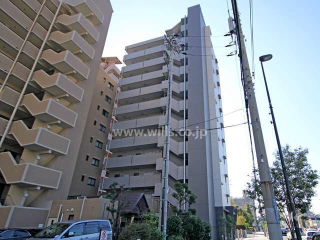 エヴァステージ神戸六甲の外観(東側から)