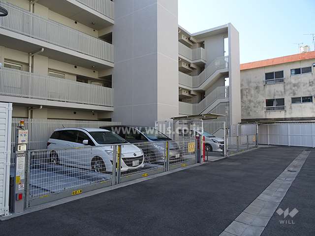 敷地内駐車場（屋外機械式）