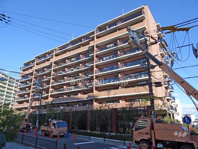 ライオンズ南千里マスターハウスの外観（南西側から）