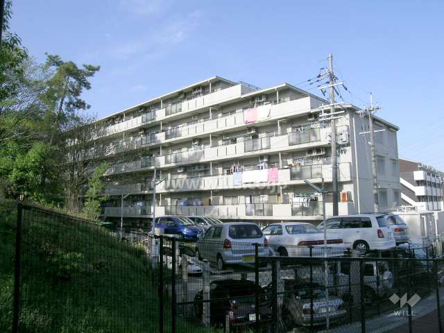 ユニライフ緑地公園2の外観（北東側から）