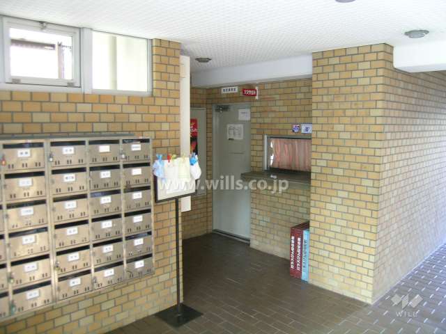 エントランスホール