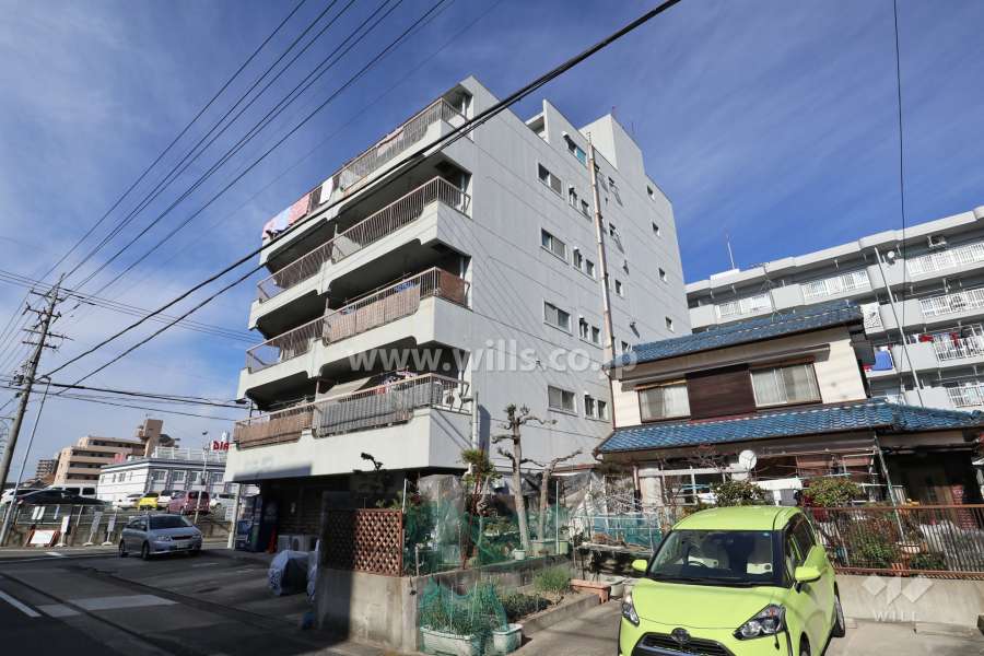 和佳名ハイツの外観（南東側から）