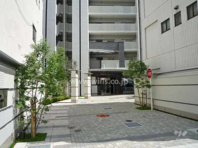 エントランスアプローチ