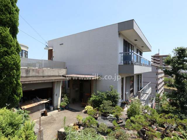 新光ユーハイツ植園の外観(南西側から)［平成30年8月3日撮影］