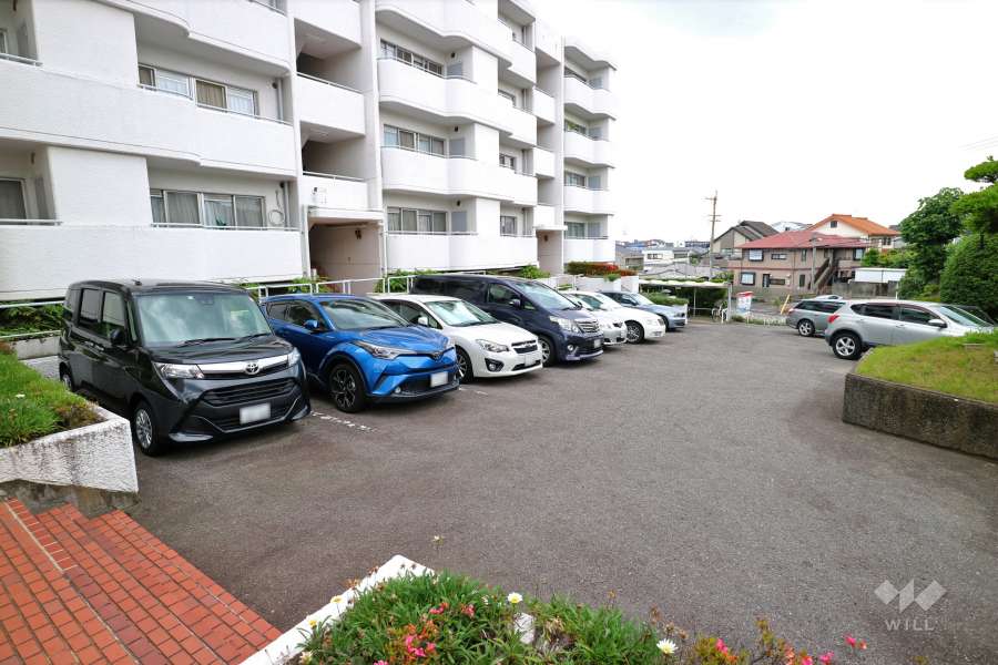 敷地内駐車場（屋外平面式）