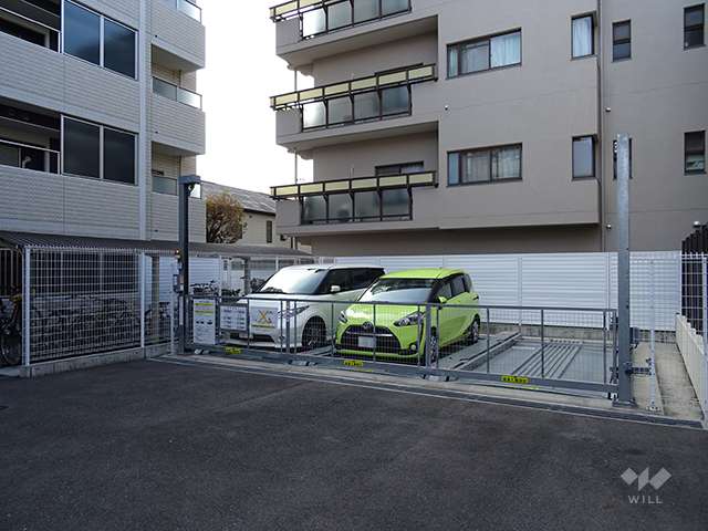 敷地内駐車場（屋外機械式）