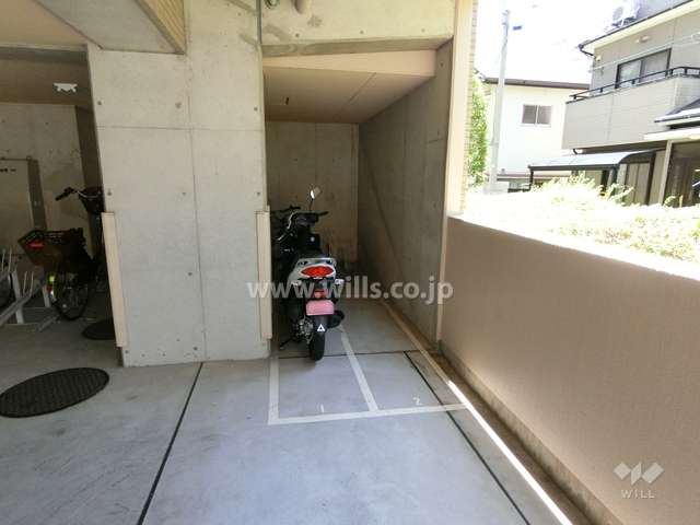 バイク置場