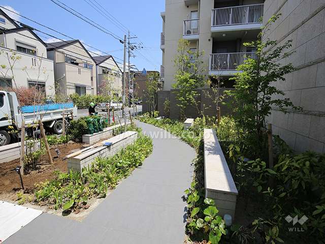 エントランスアプローチ