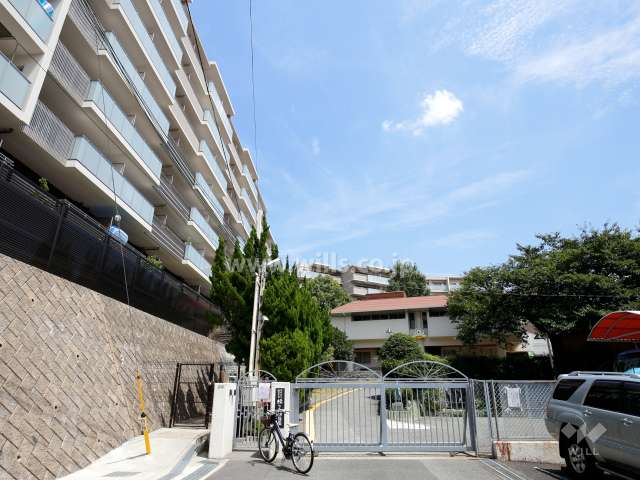 敷地内駐車場(屋内平面式)