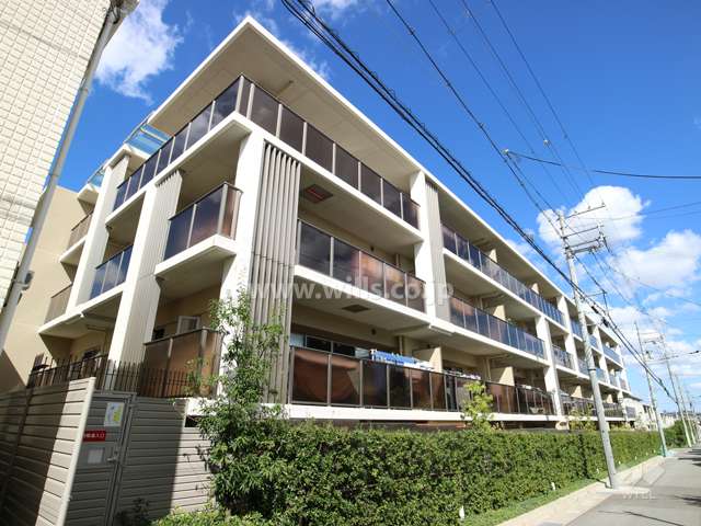 プラネスーペリア西宮仁川エアリーコートの外観（南西側から）