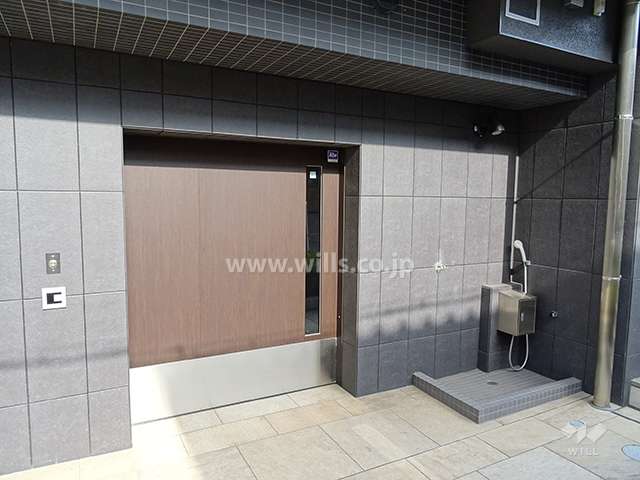 駐輪場出入り口