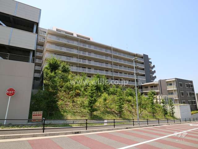 千里桃山台ヒルサイドテラスの外観(北側から)