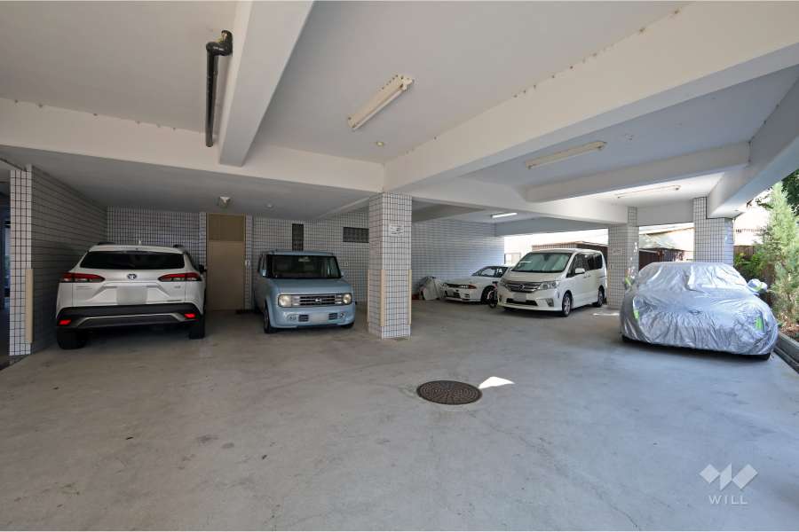敷地内駐車場（屋内平面式）