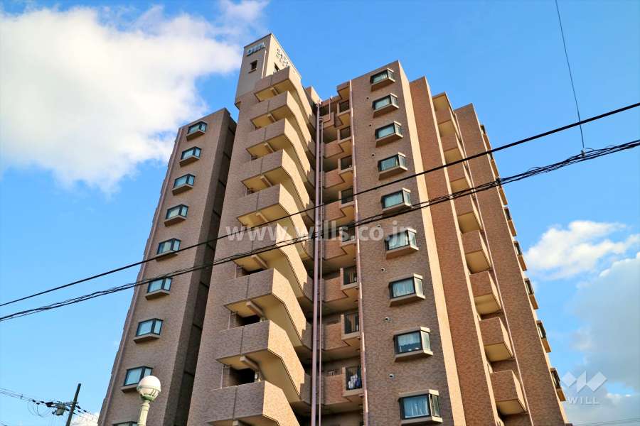 ダイヤパレスビエント淡路の外観（西側から）