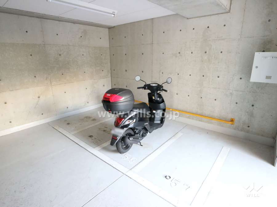 バイク置き場