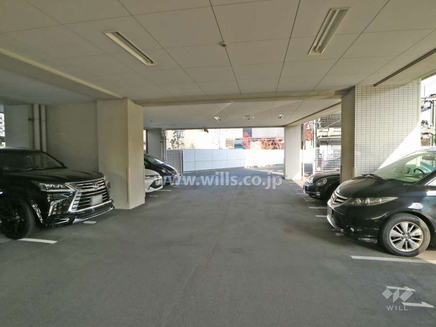 敷地内駐車場(屋内平面式)