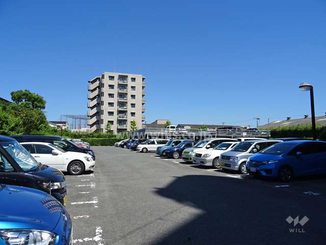 敷地内駐車場（屋外平面式）