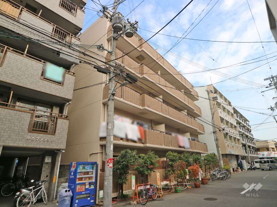 朝日プラザ上新庄の外観(南西側から)