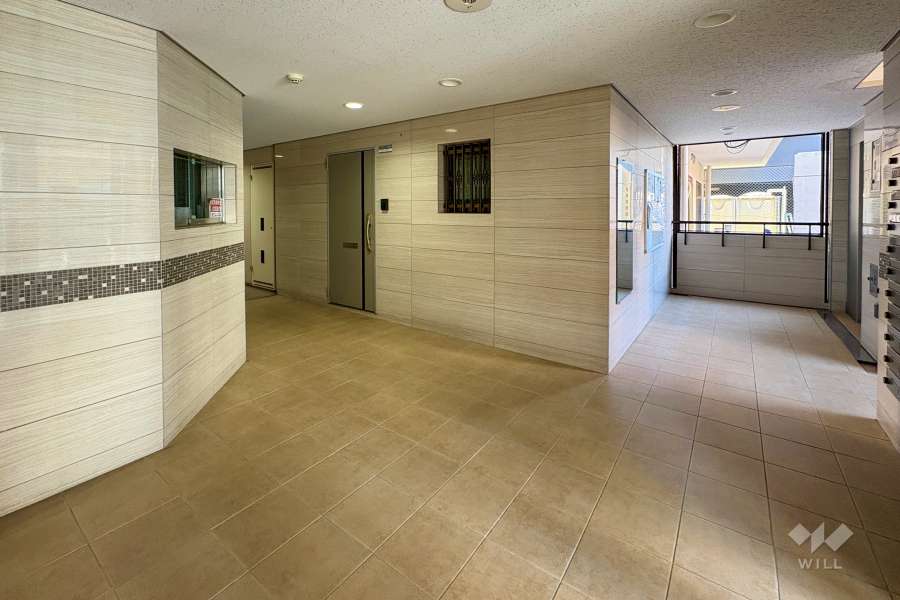 エントランスホール