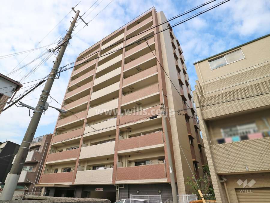 アーバニス上新庄グレイブの外観(南東側から)