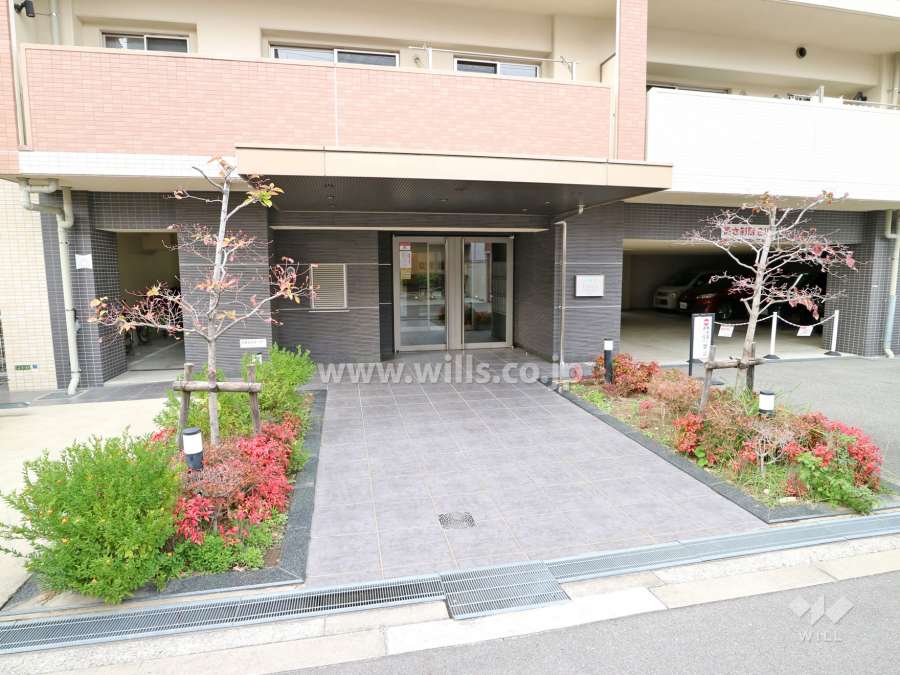 エントランスアプローチ