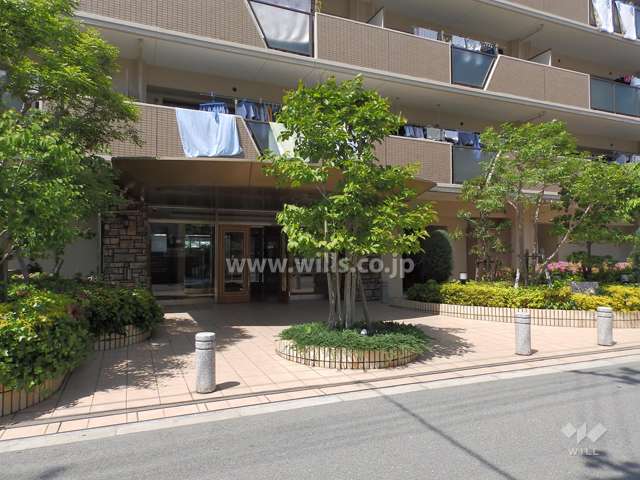 エントランス前のスペース