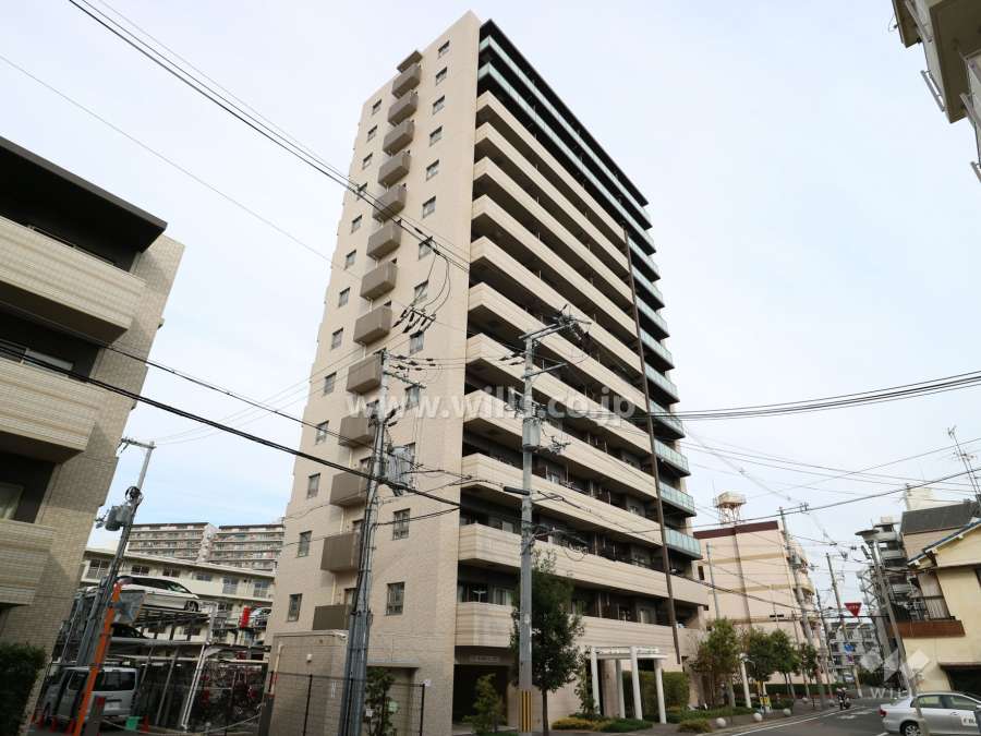 クラシアス上新庄の外観(南西側から)