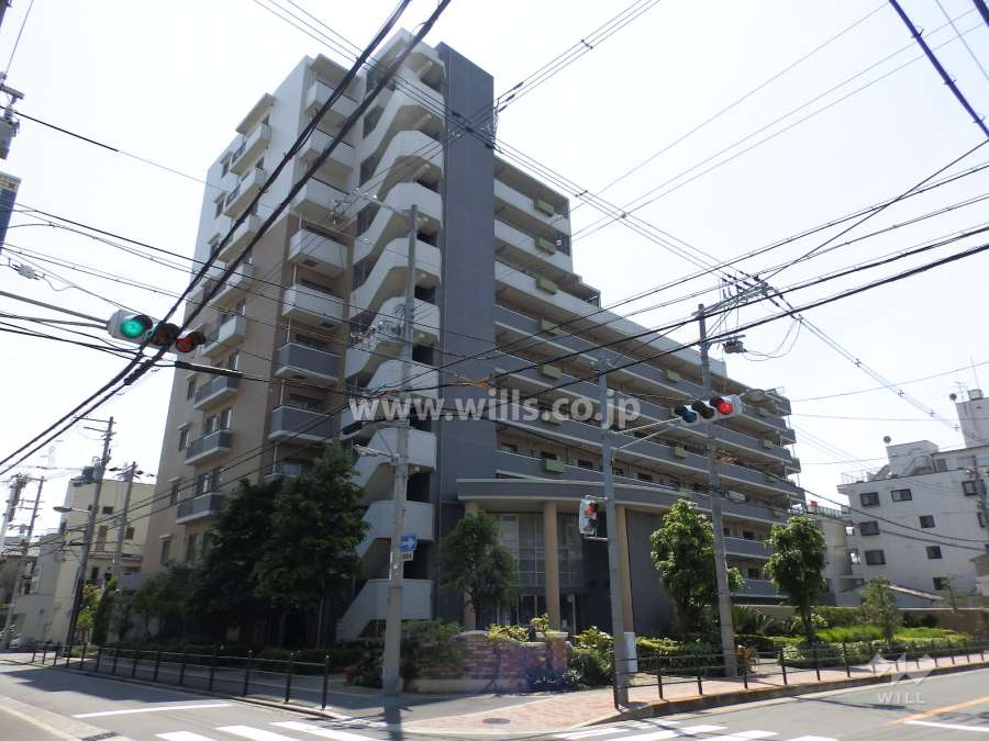 パークホームズ上新庄の外観（南西側から）